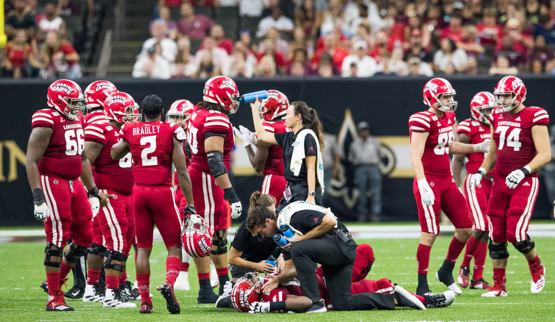 aca.ullfootball.0.016.JPG